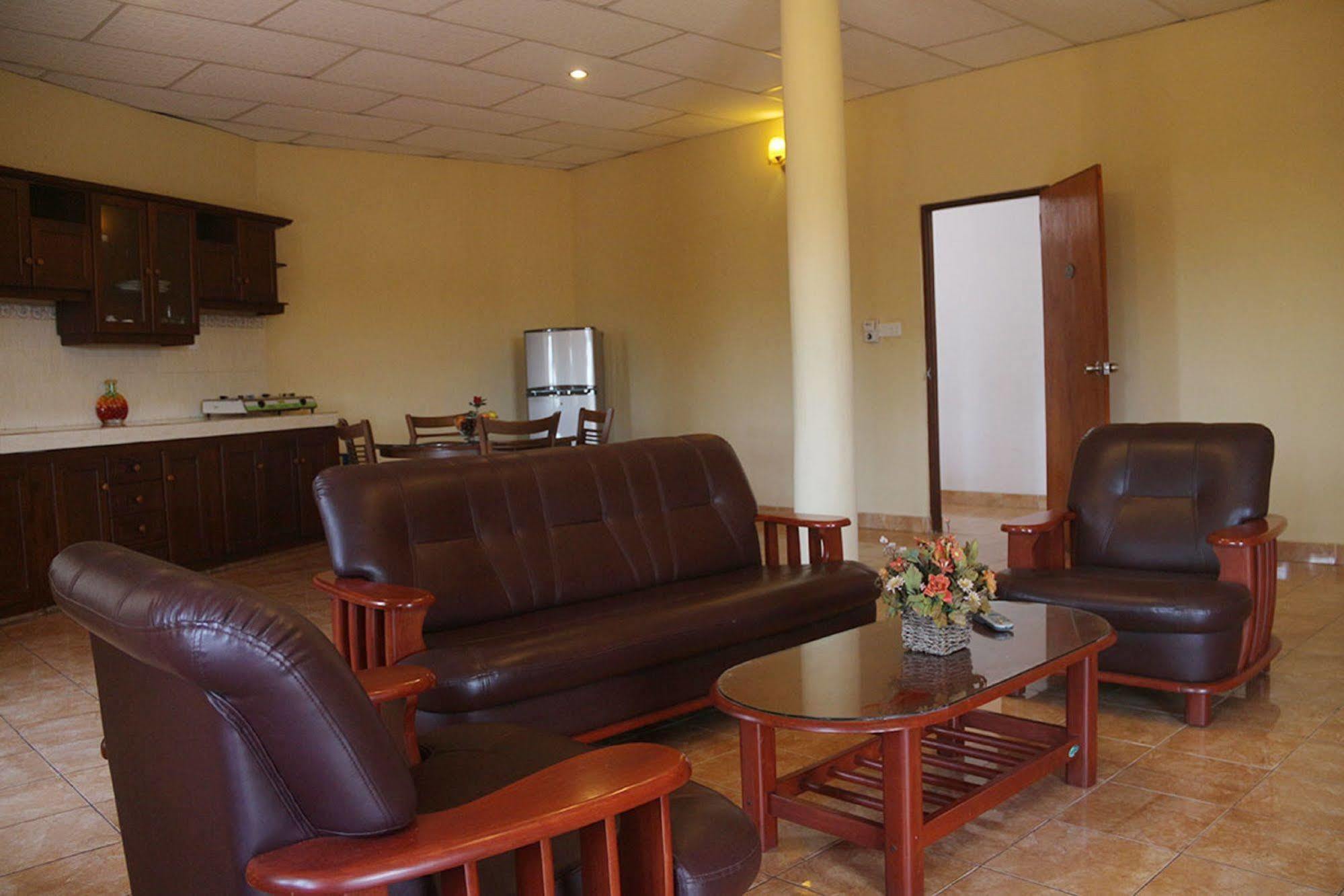 Hotel Red Rose Negombo Zewnętrze zdjęcie