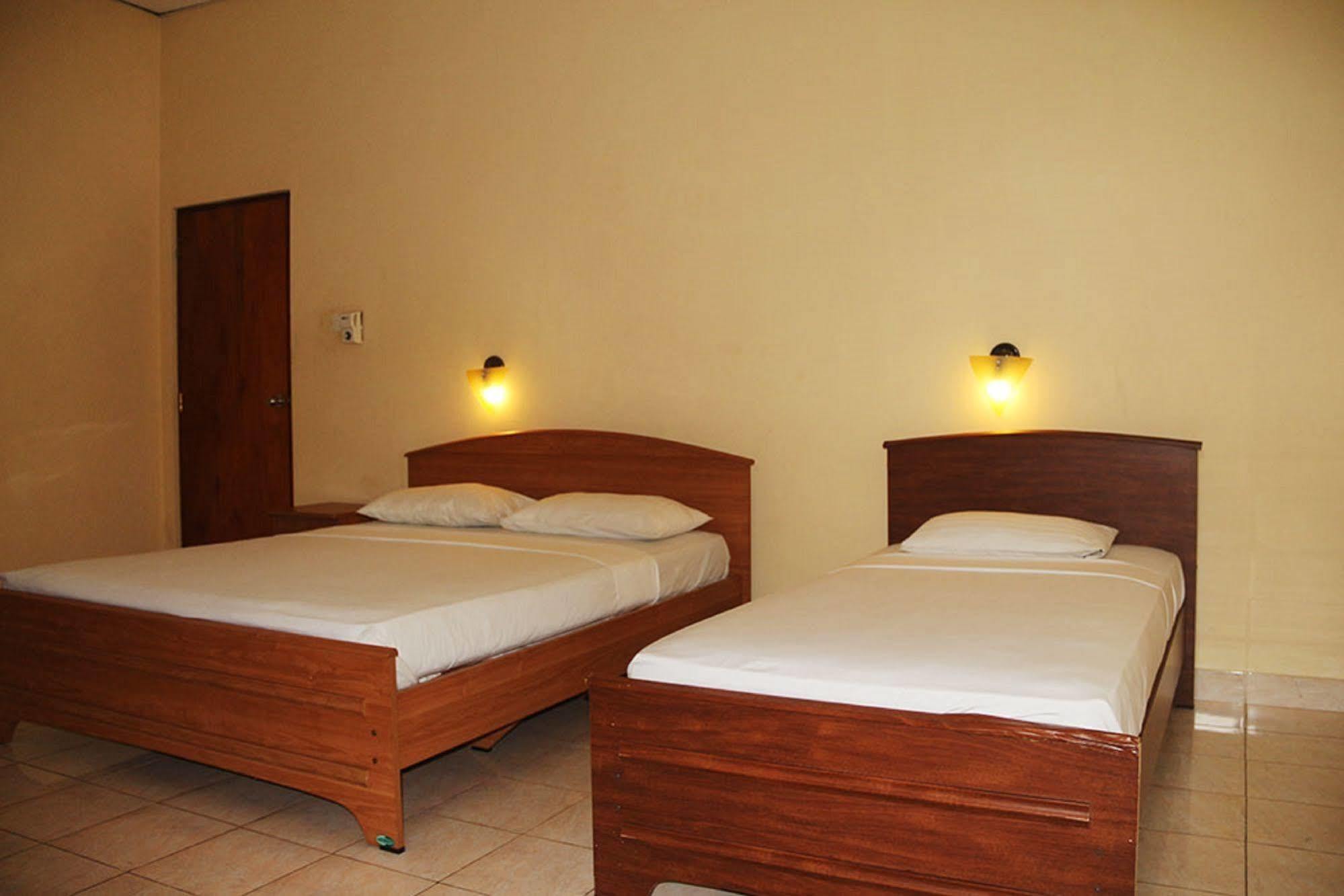 Hotel Red Rose Negombo Zewnętrze zdjęcie
