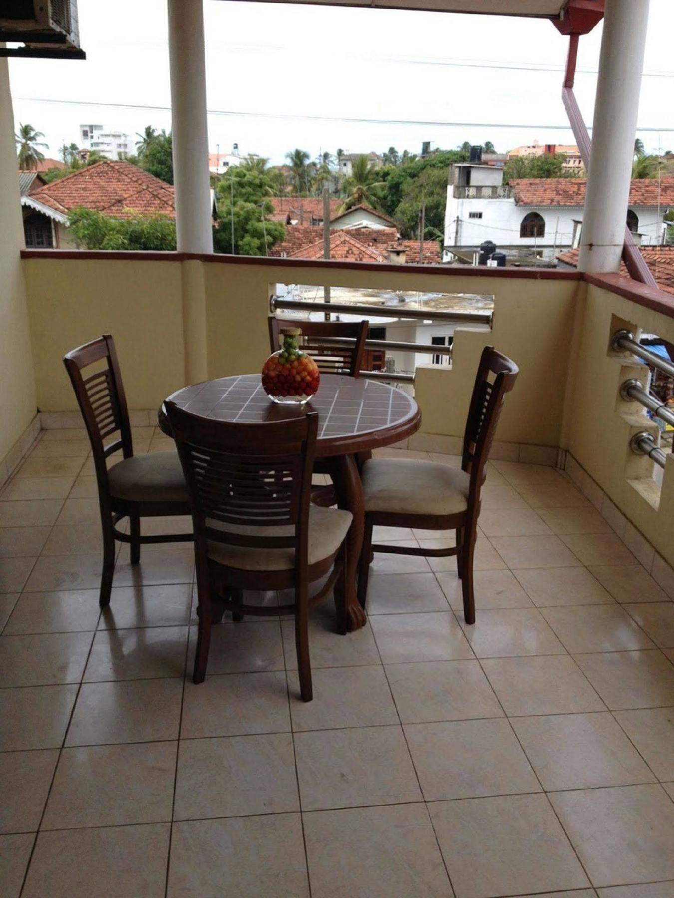 Hotel Red Rose Negombo Zewnętrze zdjęcie