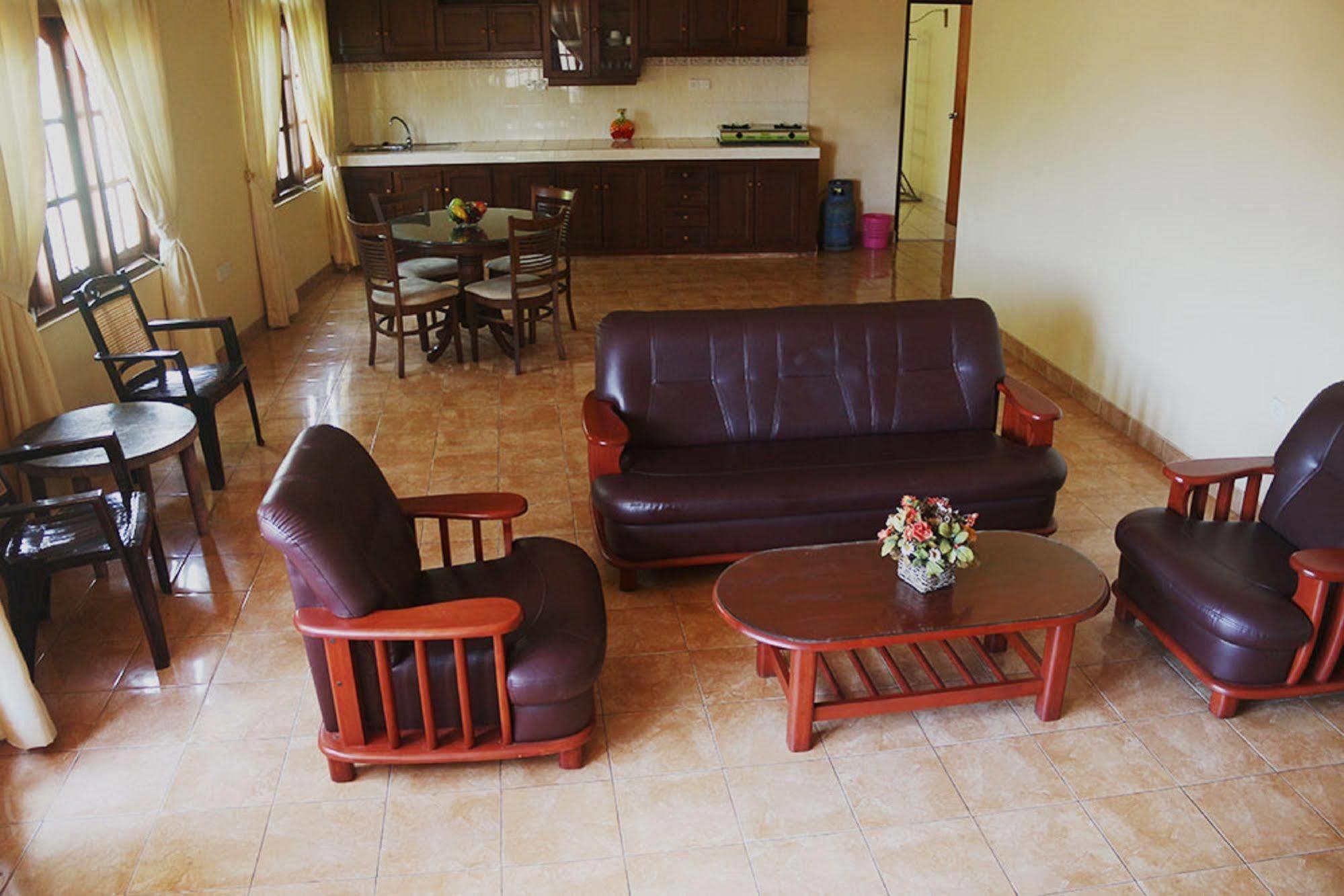 Hotel Red Rose Negombo Zewnętrze zdjęcie