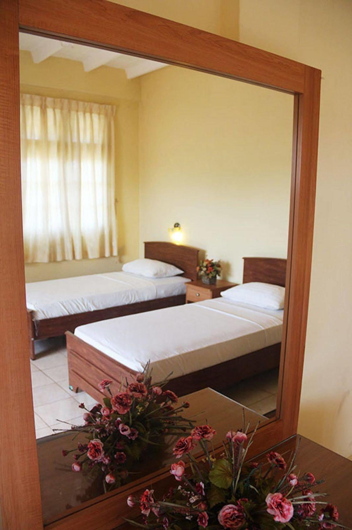 Hotel Red Rose Negombo Zewnętrze zdjęcie