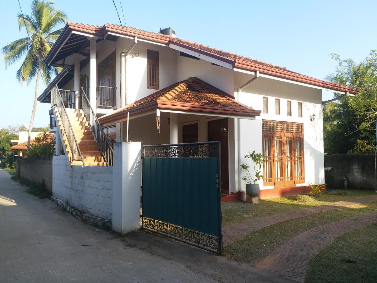 Hotel Red Rose Negombo Zewnętrze zdjęcie