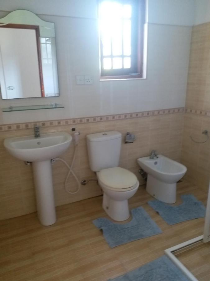 Hotel Red Rose Negombo Zewnętrze zdjęcie